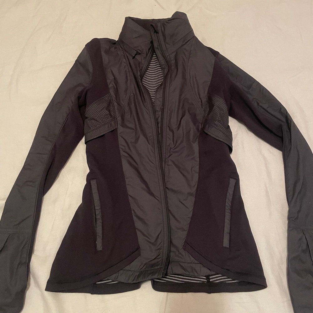 Lululemon Kanto Catch Me Run Jacket ~ Black ~ Size 2